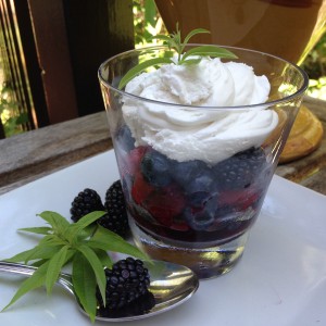 berries W-cream